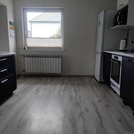 Апартаменты Private House Near Center